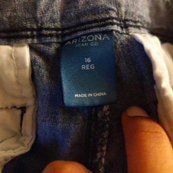 Boys shorts bundle - Picture 4 of 10